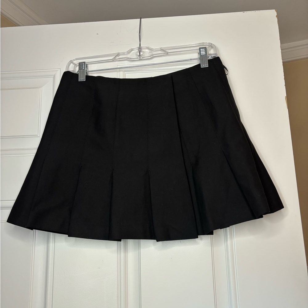 Classic Black Pleated Skirt